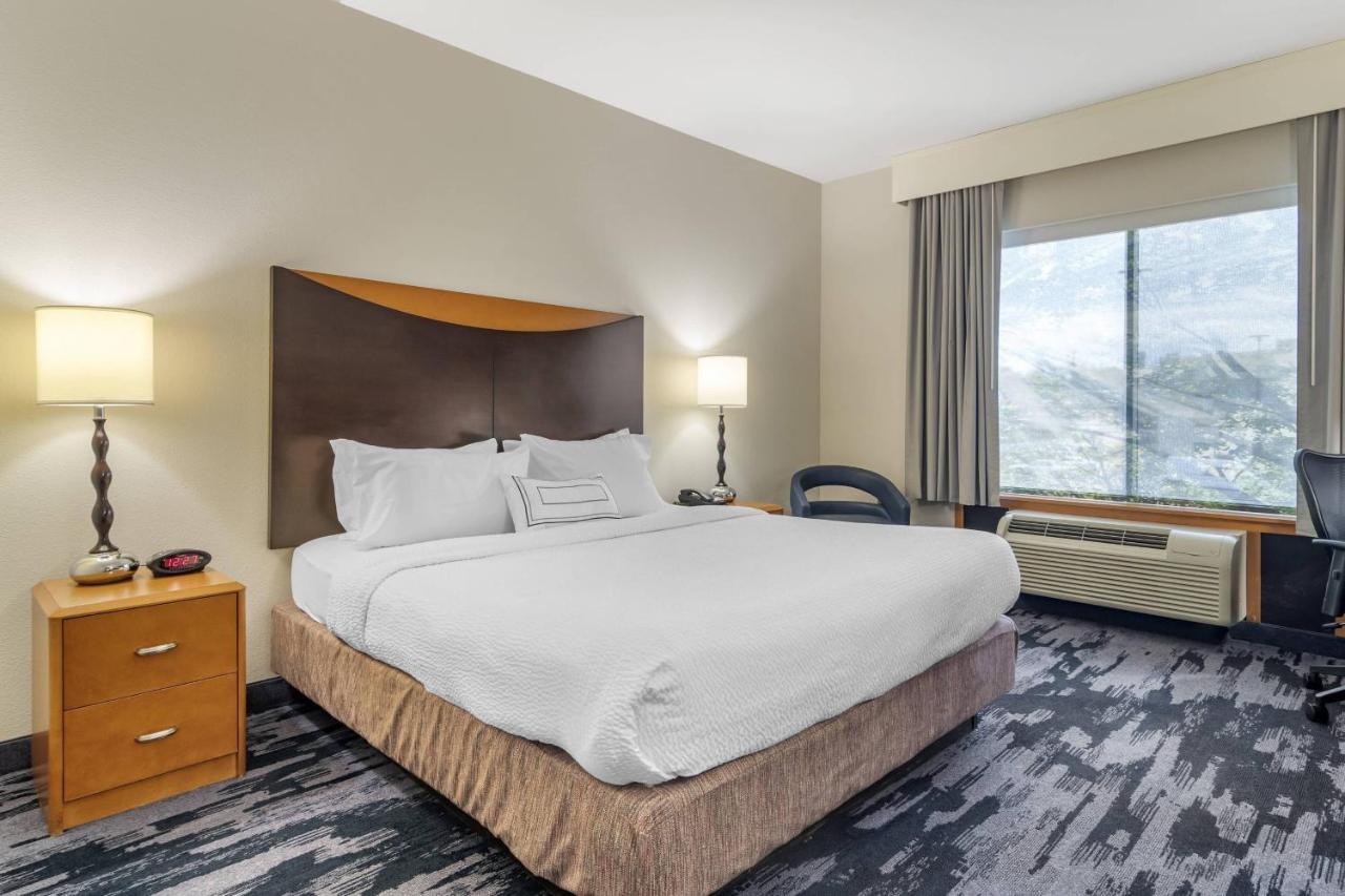 Fairfield Inn & Suites By Marriott Commerce Exteriér fotografie