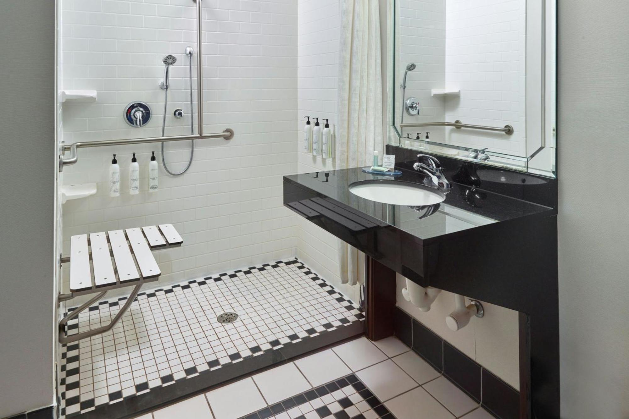 Fairfield Inn & Suites By Marriott Commerce Exteriér fotografie